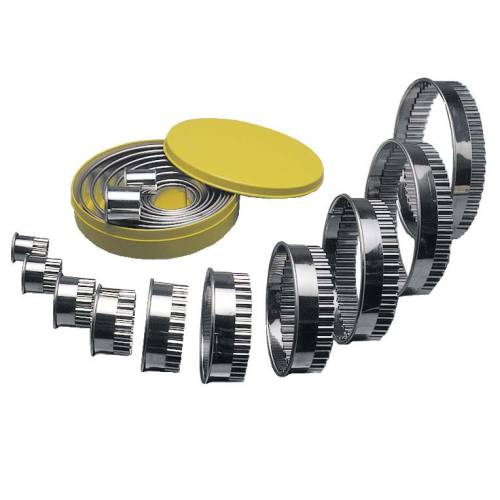 Round Cutter Set - Stainless Steel - Fluted - 10 Piece
